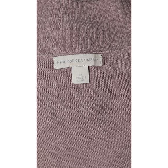 New York & Company V-Neck 3/4 Sleeve Soft Knit Top Pullover Sweater Medium - Picture 4 of 5